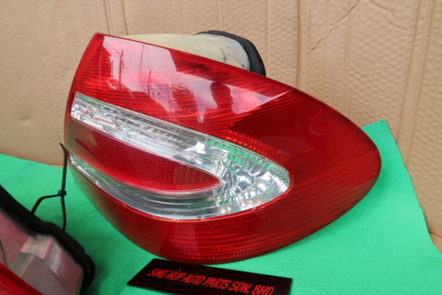 MERCEDES W209 CLK TAIL LAMP