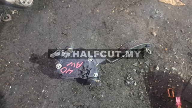 TOYOTA CAMRY ACV40 2.4 PEDAL SENSOR