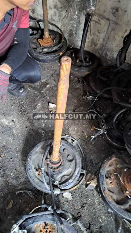 NISSAN NAVARA OM REAR SHAFT LH ABS