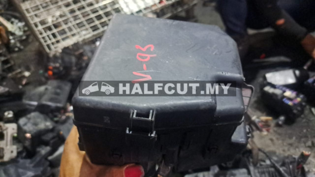 TOYOTA VIOS NCP93 FUSE BOX WAYA