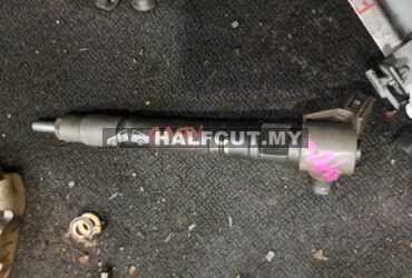 TOYOTA HILUX  REVO 2.4 2GD INJECTOR NOZZLE