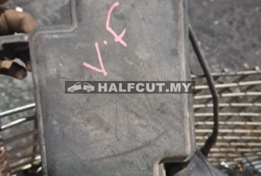 TOYOTA VELLFIRE 20 2.4 FUSE BOX WAYA