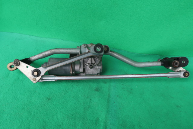AUDI A4 WIPER MOTOR