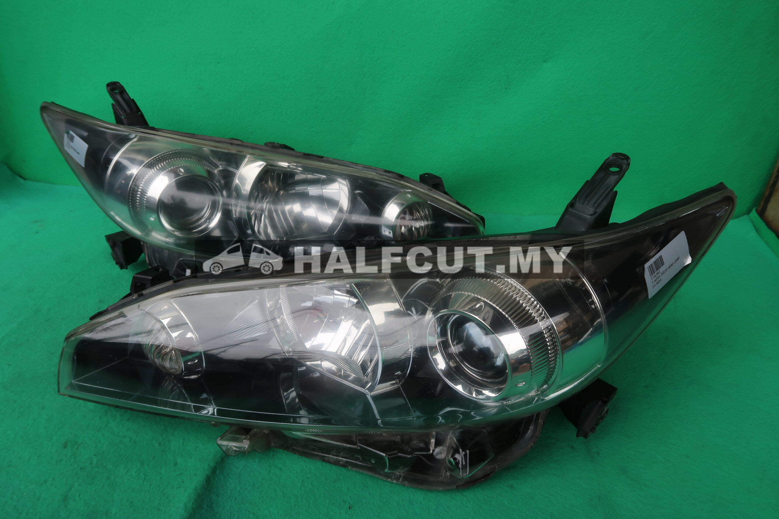 TOYOTA WISH ZGE20 HEADLAMP 68-16