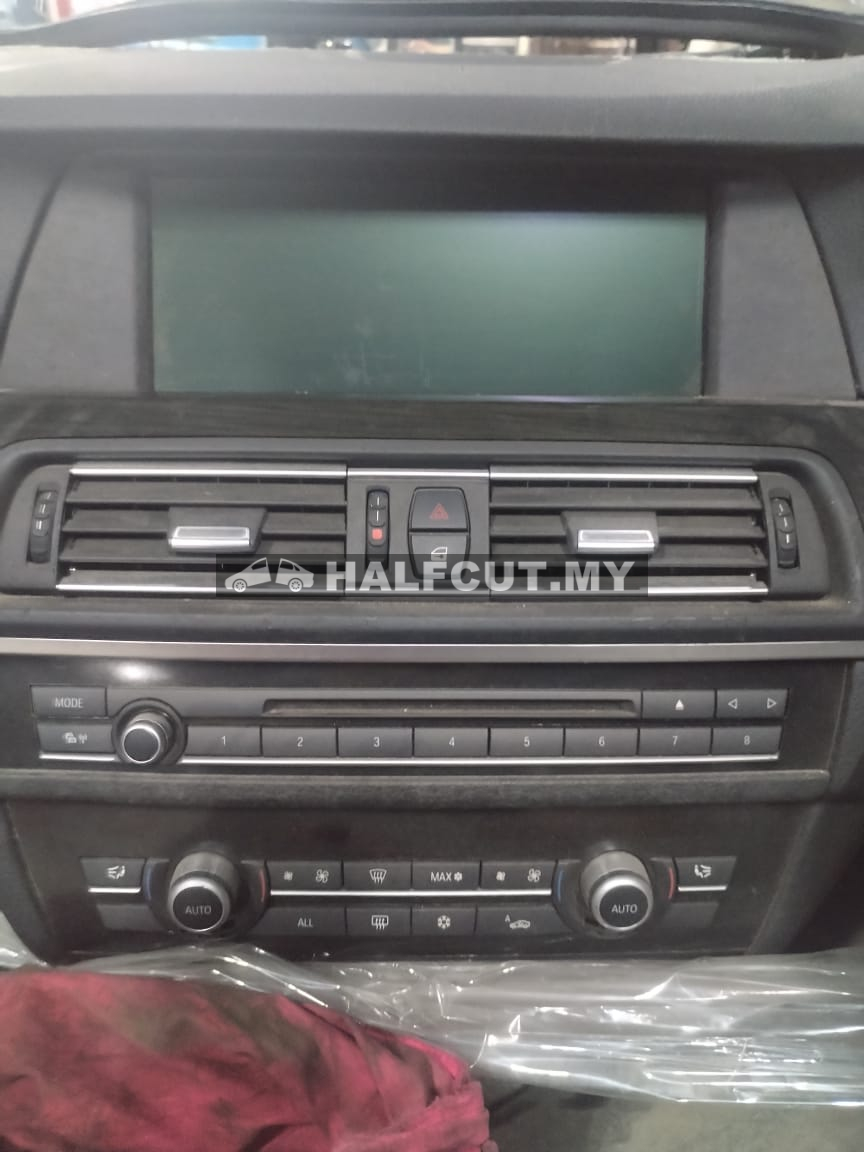 F10 AIRCOND SWITCH/RADIO