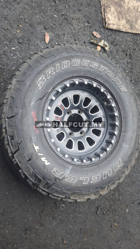 TOYOTA HILUX REVO SPORT  RIM R16