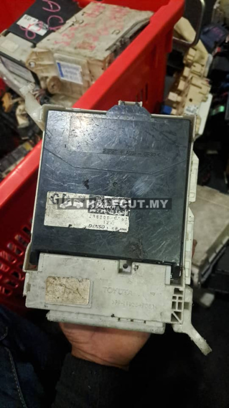 TOYOTA CAMRY ACV50 FUSE BOX ECU (89221-335100) GD