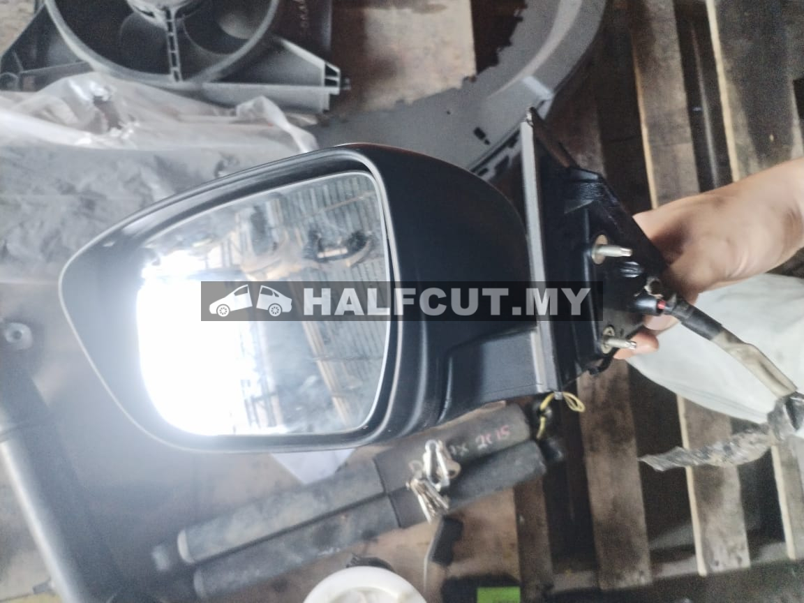 X-TRAIL NT32 SIDE MIRROR