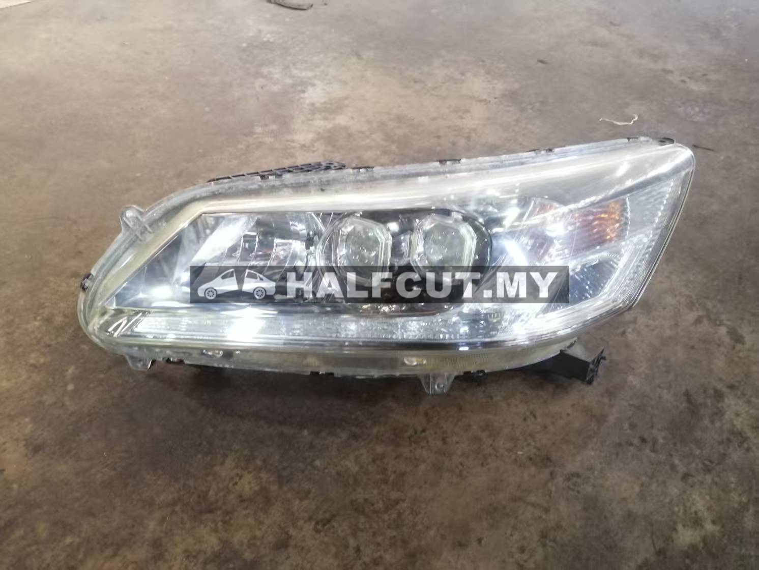 W1167 HONDA ACCORD T2N HEAD LAMP (LEFT)