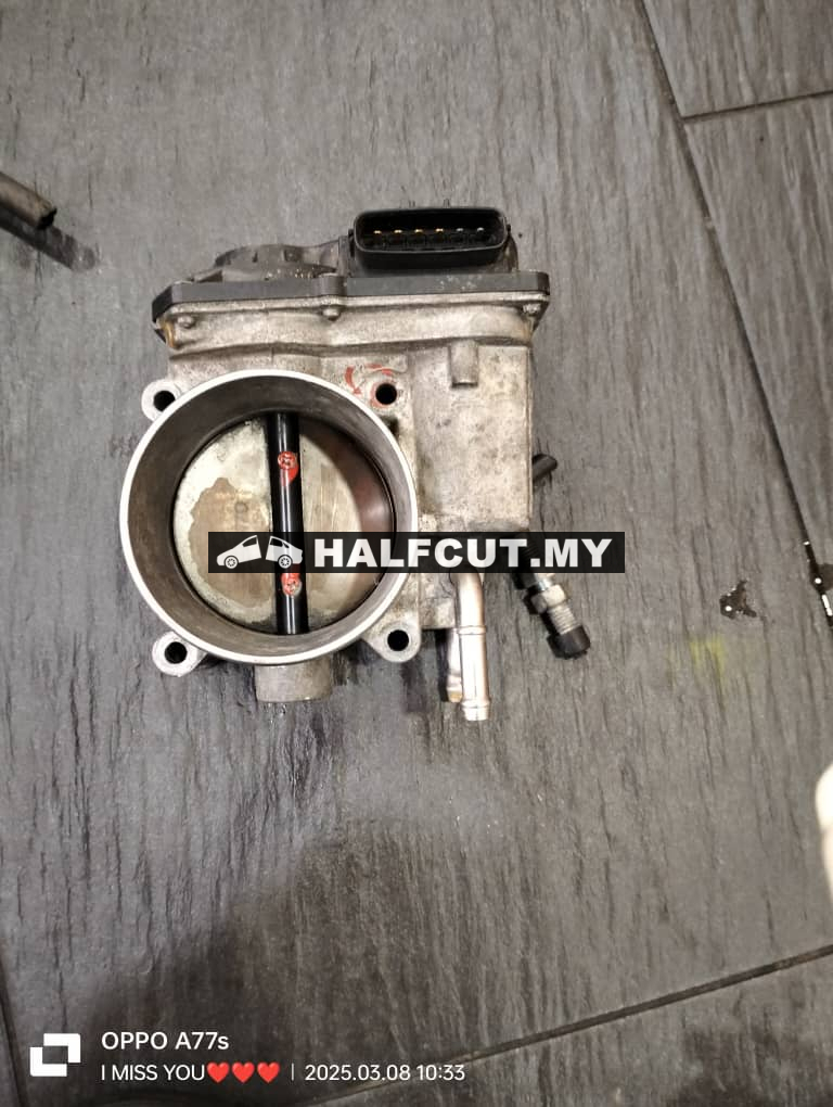 TOYOTA ESTIMA ACR50 THROTTLE BODY