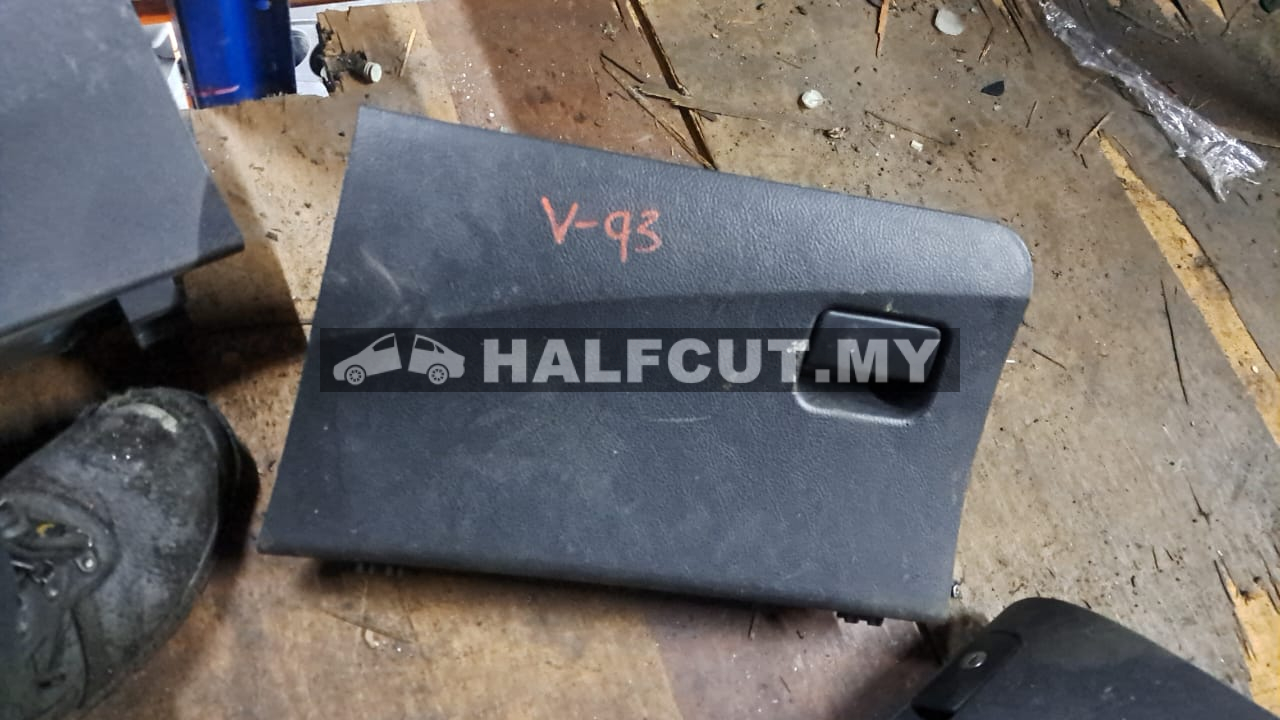 TOYOTA VIOS NCP93 GLOVE BOX
